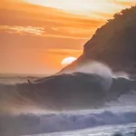 アパート Wavetower