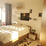 Apartment Wavetower *